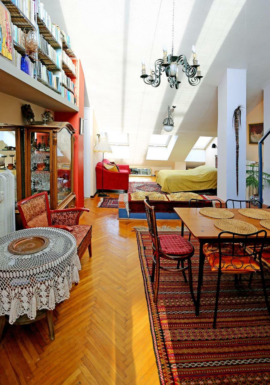 Margaret Apartment For 5 People With Panorama Terrace Budapest Esterno foto