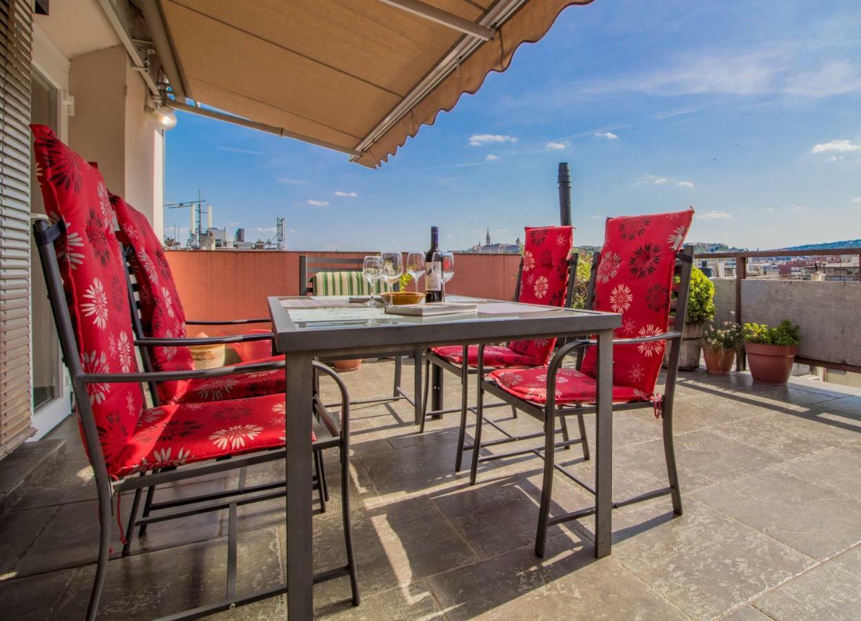 Margaret Apartment For 5 People With Panorama Terrace Budapest Esterno foto